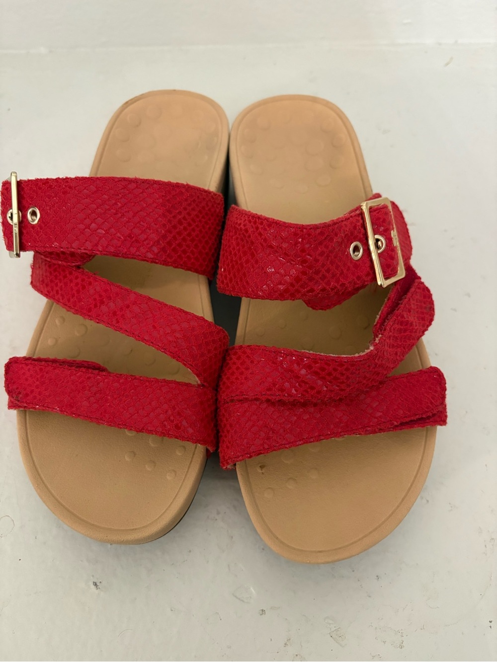 Vionic Red Textured Triple-Strap Buckle Sandals